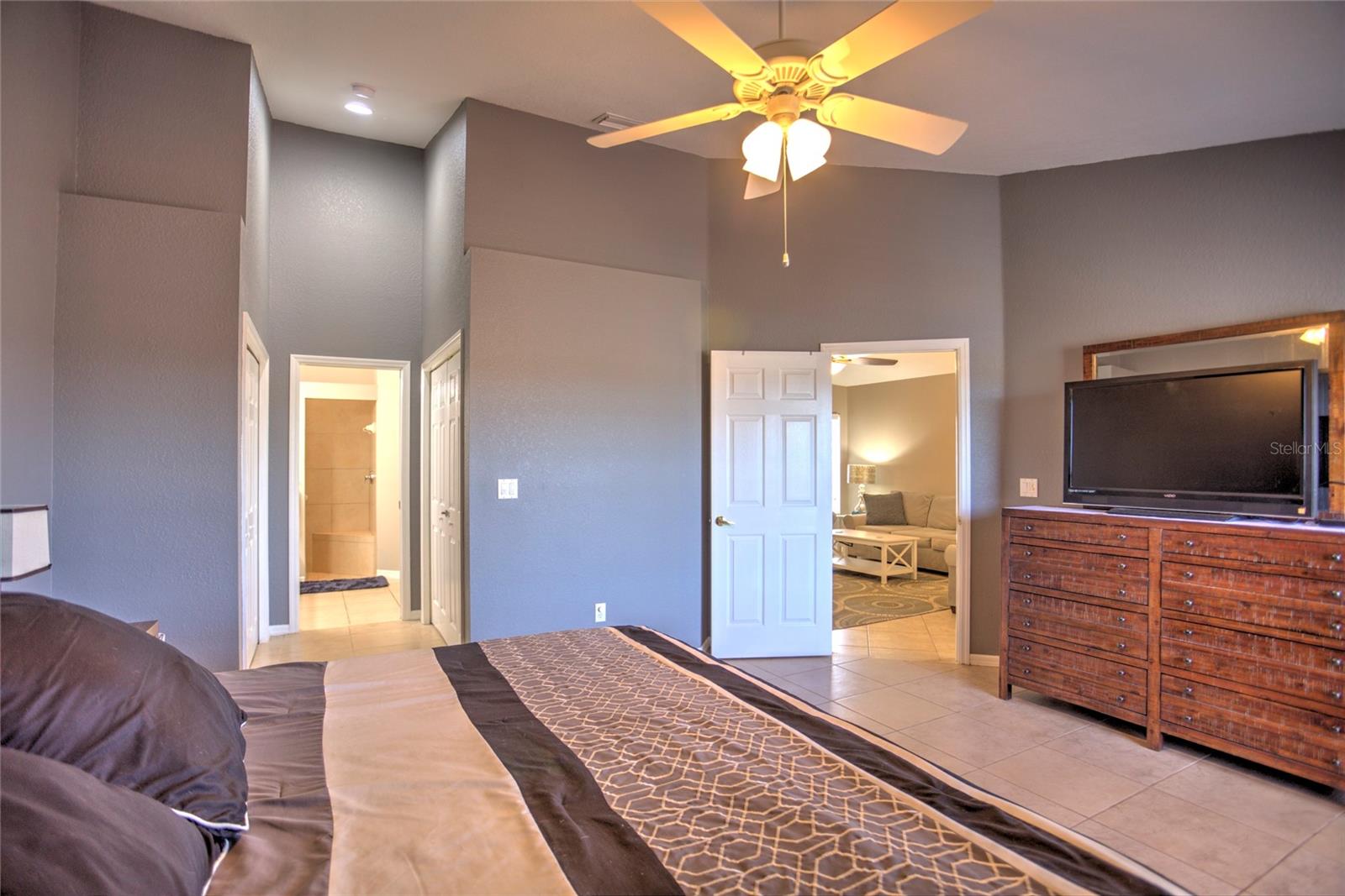 VILLAS OF SABAL TRACE - Residential