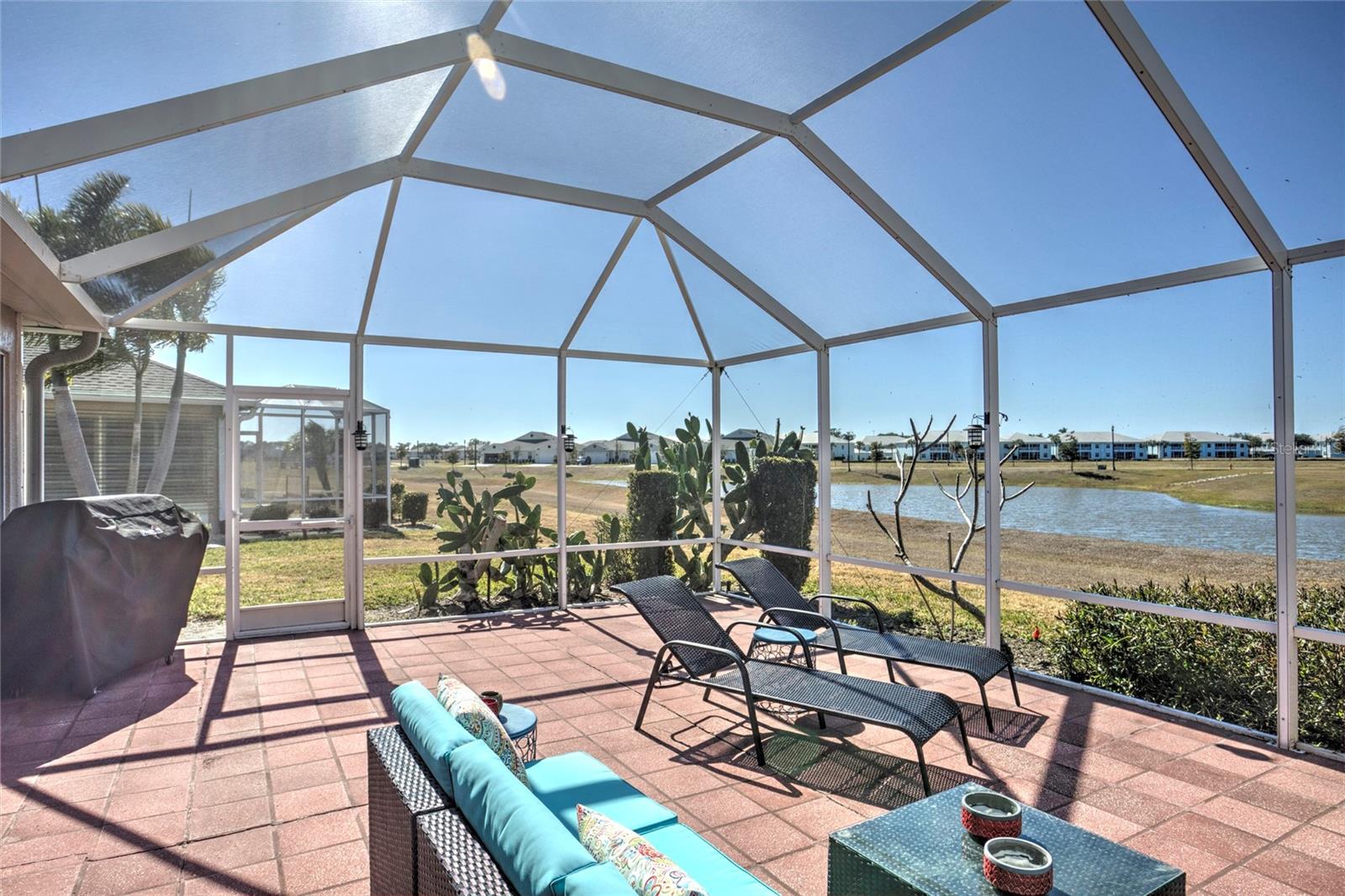 VILLAS OF SABAL TRACE - Residential