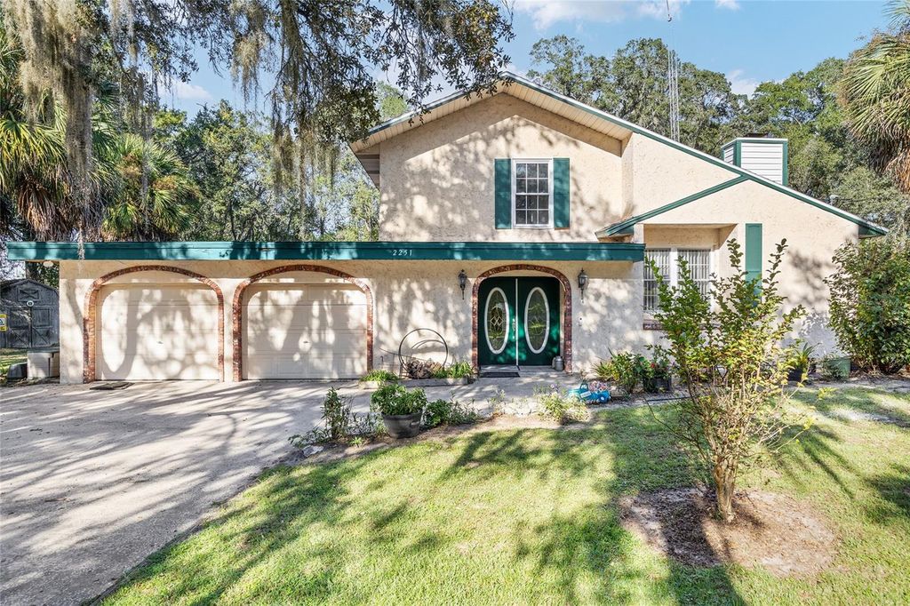 Photo of 2251 SW 48th Avenue, Ocala, FL 34474 (MLS # OM711903)
