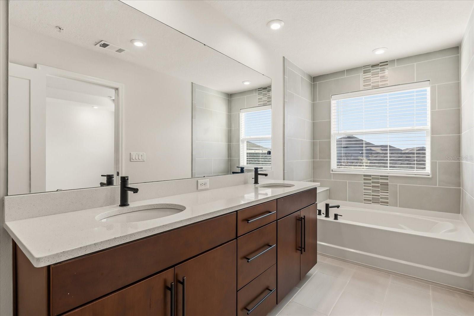 STARWOOD PH N-1A - Residential