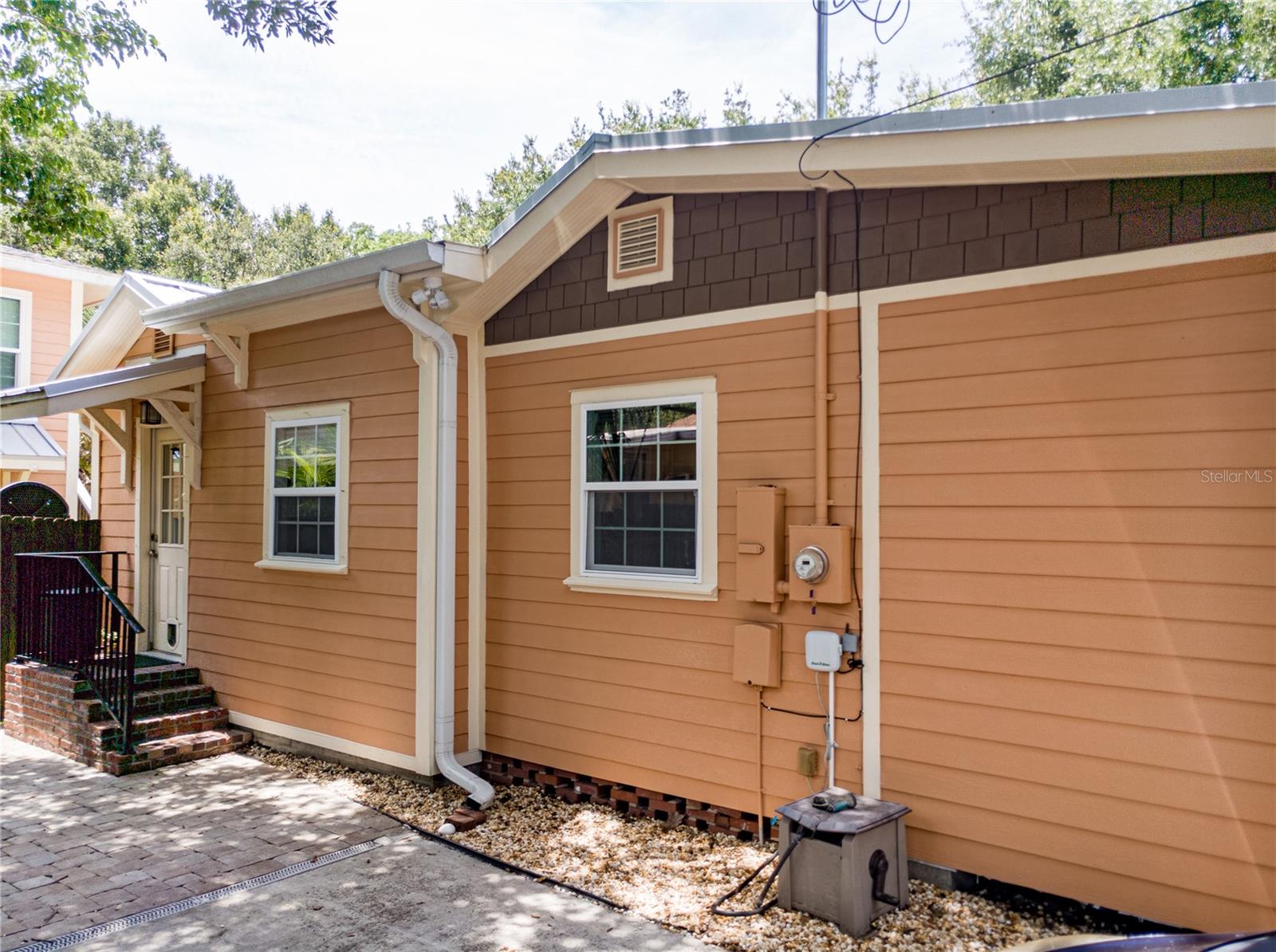 DUNALTA - Residential Lease