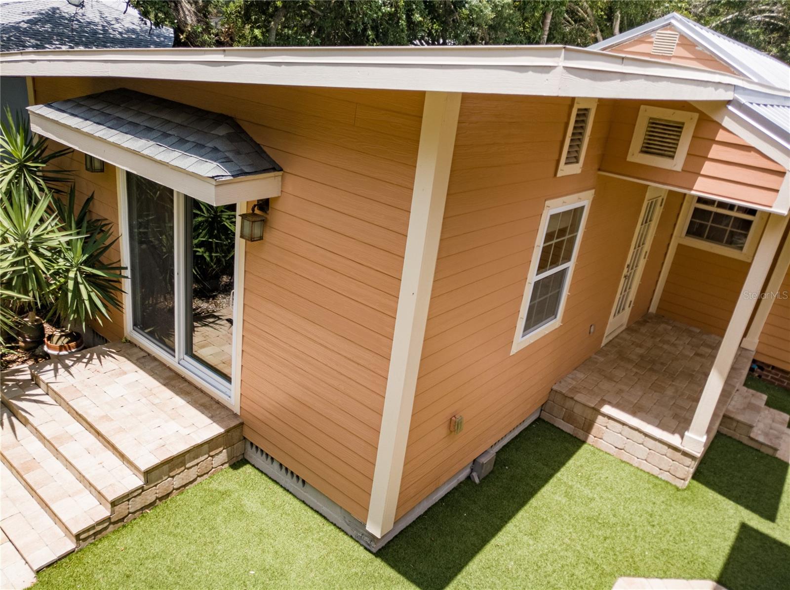 DUNALTA - Residential Lease