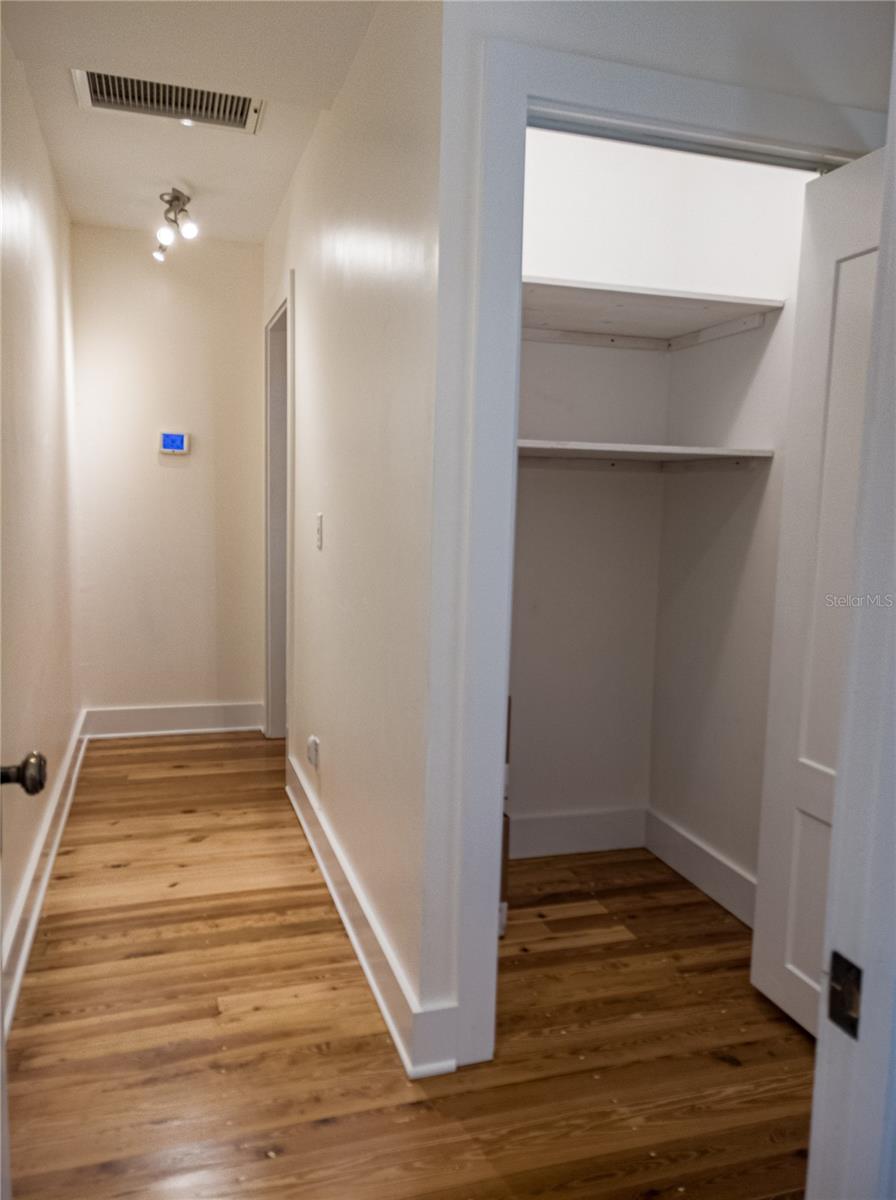 DUNALTA - Residential Lease