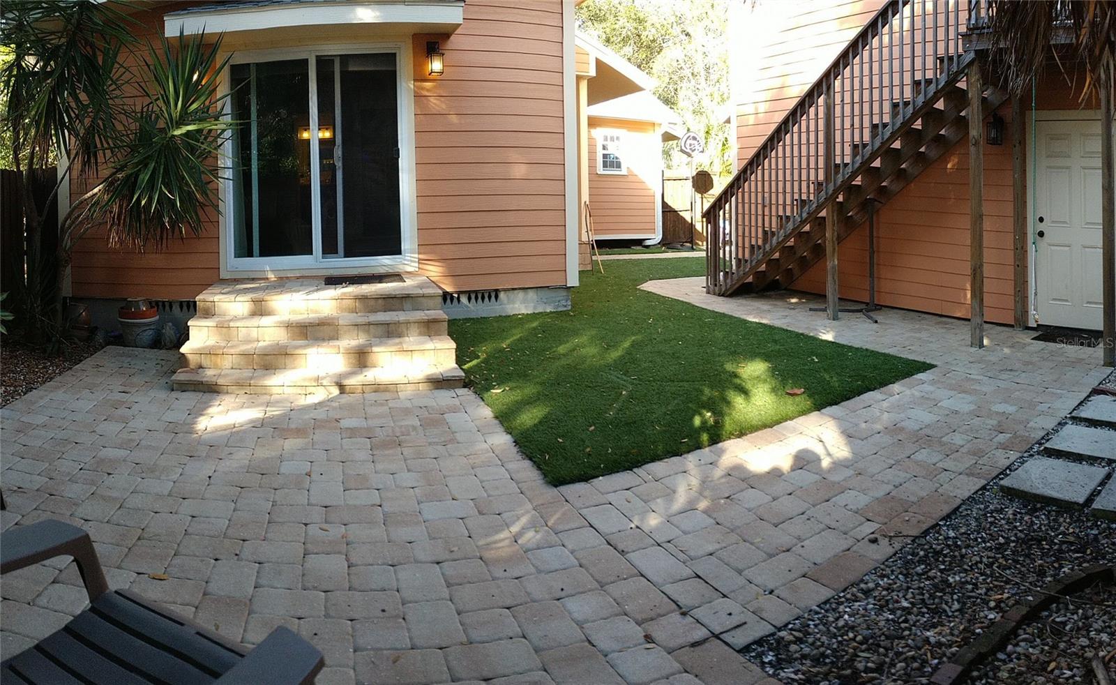 DUNALTA - Residential Lease