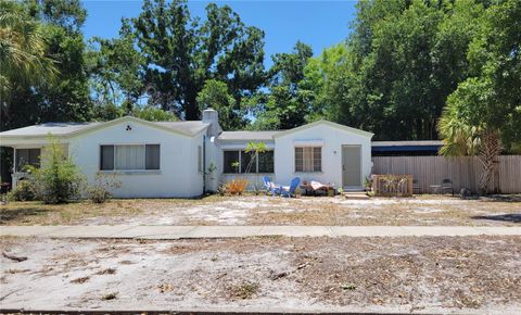 Photo of 6002 9th Avenue S, St Petersburg, FL 33707 (MLS # TB8520238)