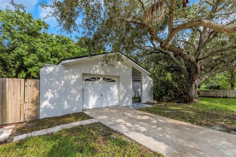 A home in LARGO