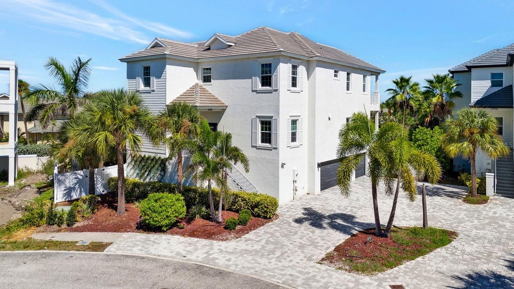Photo of 6900 Bochi Circle, Sarasota, FL 34242 (MLS # TB8549037)