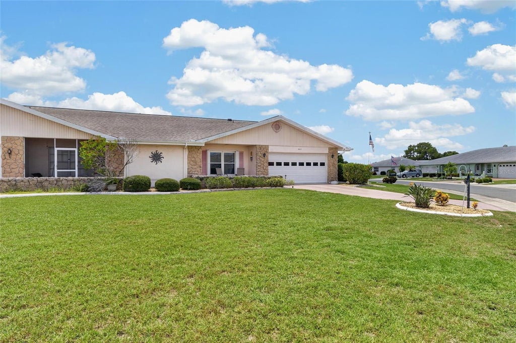 Photo of 907 Bluewater Drive, Sun City Center, FL 33573 (MLS # TB8533224)