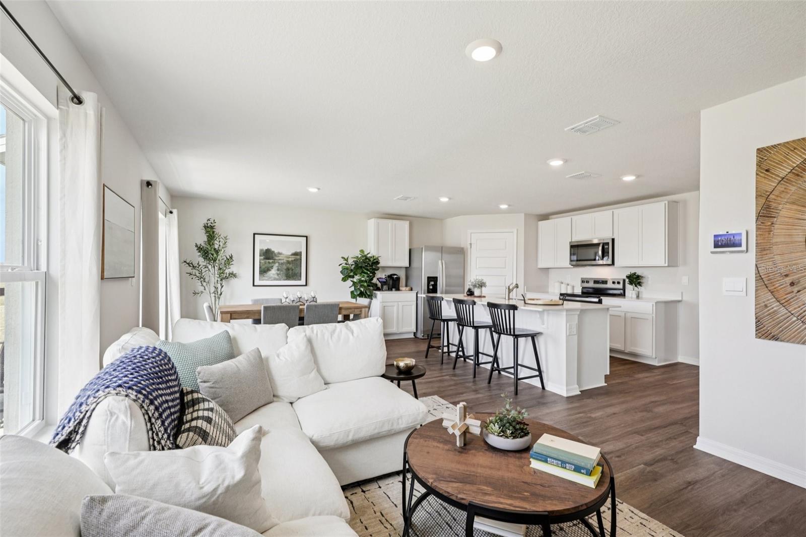 LEOMAS LANDING - PHASE 2 - Residential