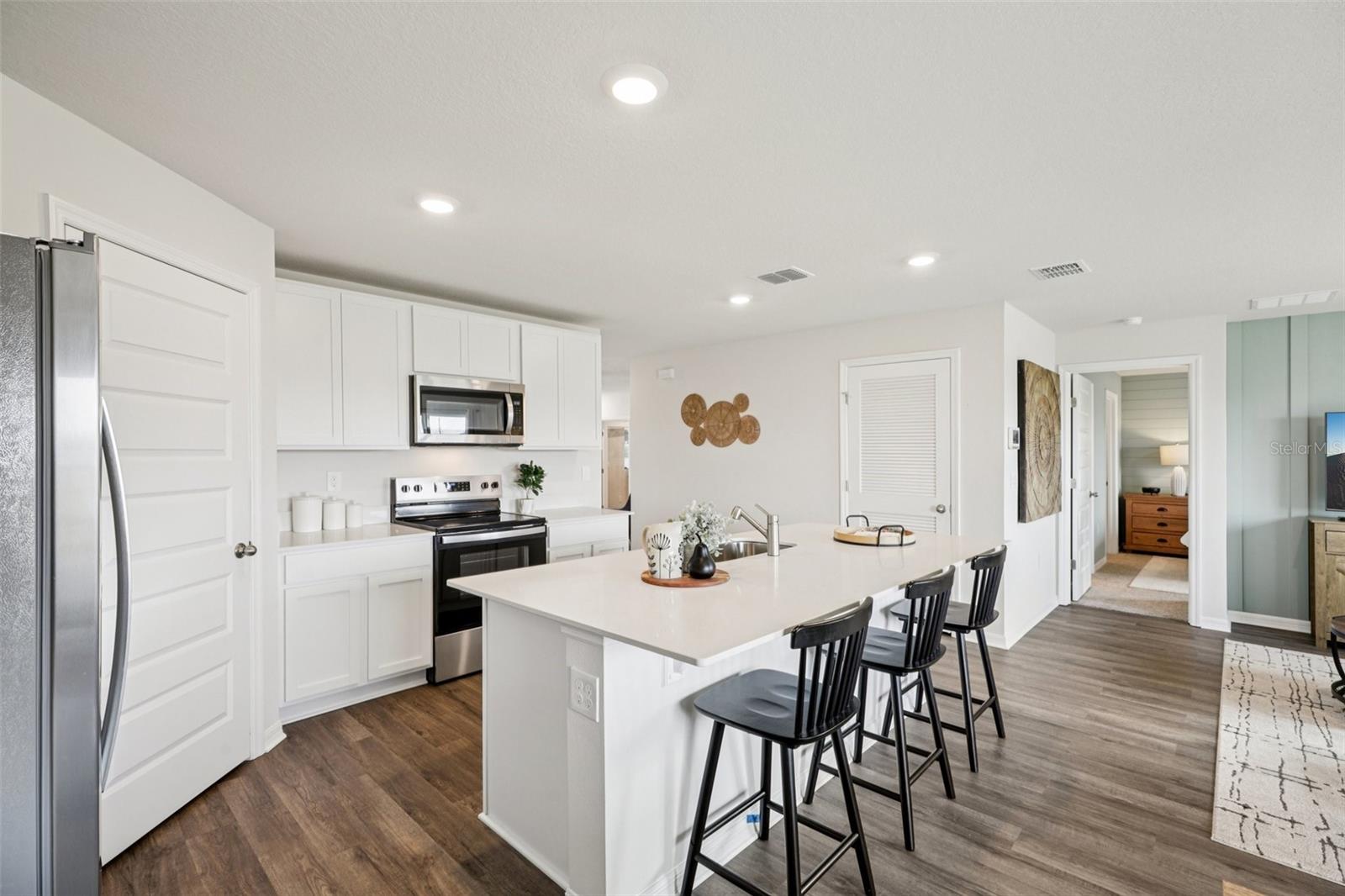 LEOMAS LANDING - PHASE 2 - Residential