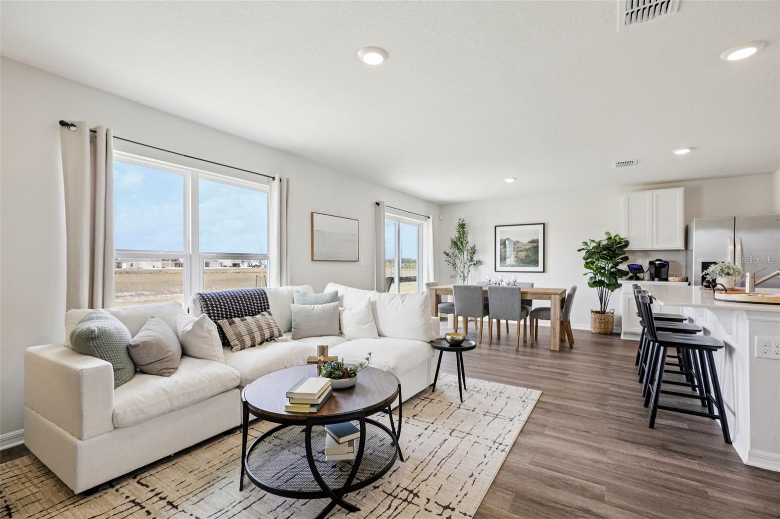 LEOMAS LANDING - PHASE 2 - Residential