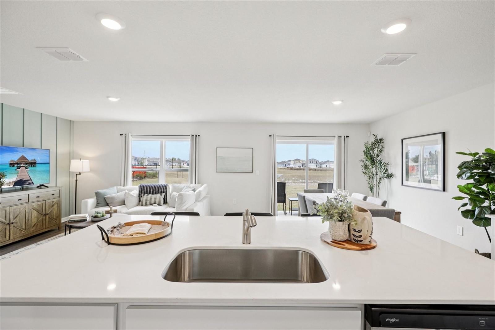 LEOMAS LANDING - PHASE 2 - Residential