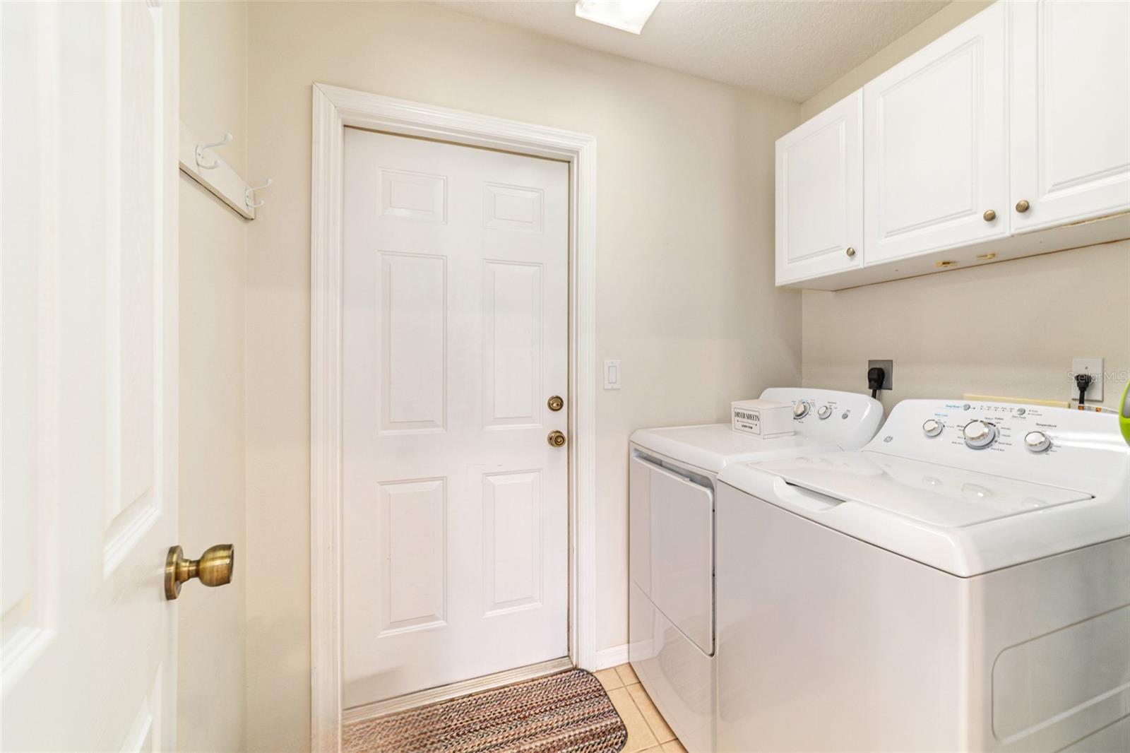 WINDING OAKS ESTATES - Residential