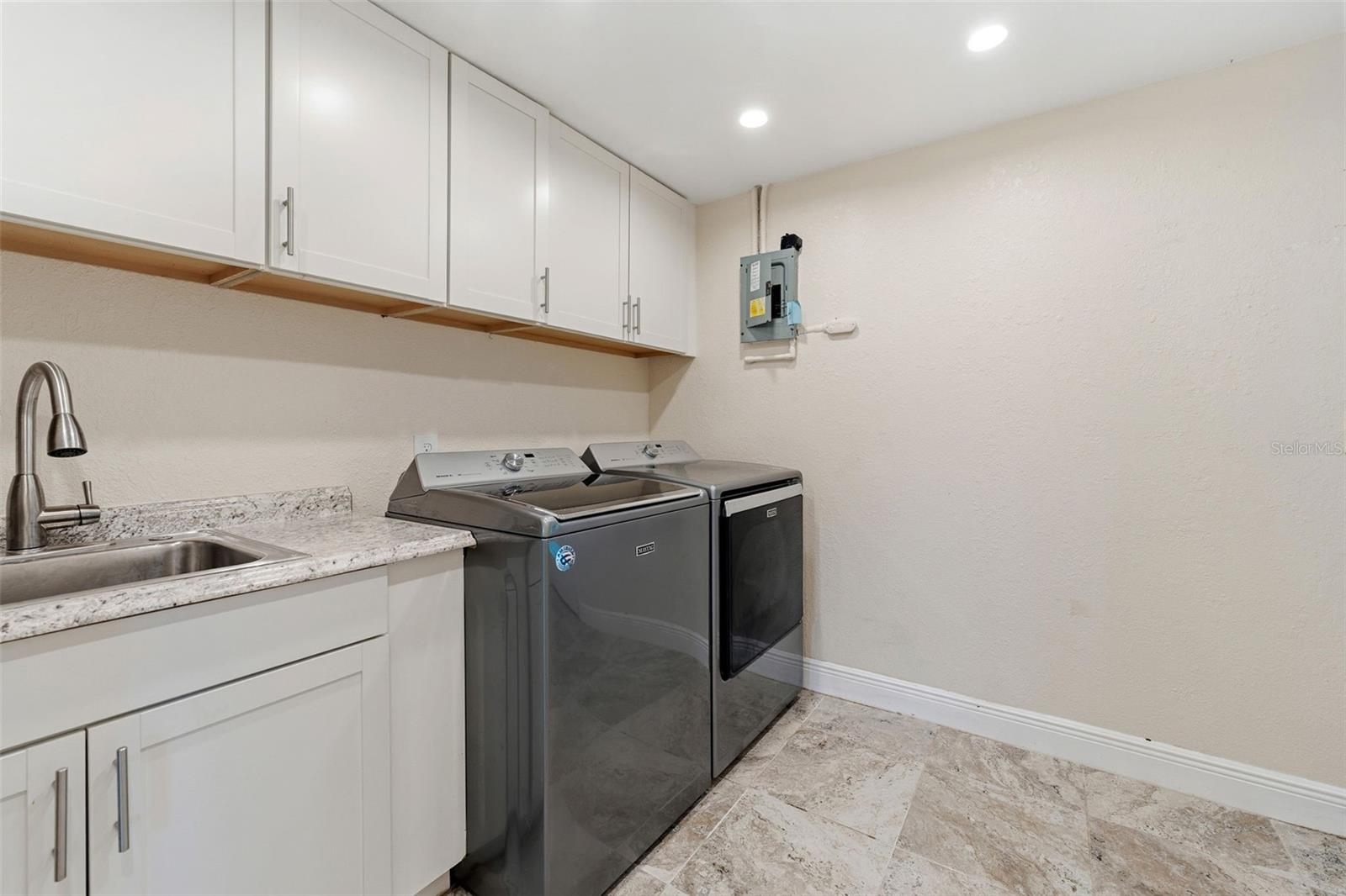 CLERMONT OAK VIEW - Residential