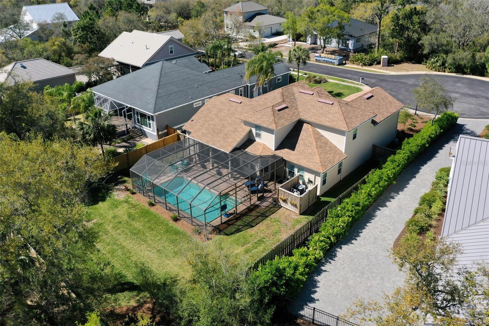 28 CINNAMON GROVE LANE