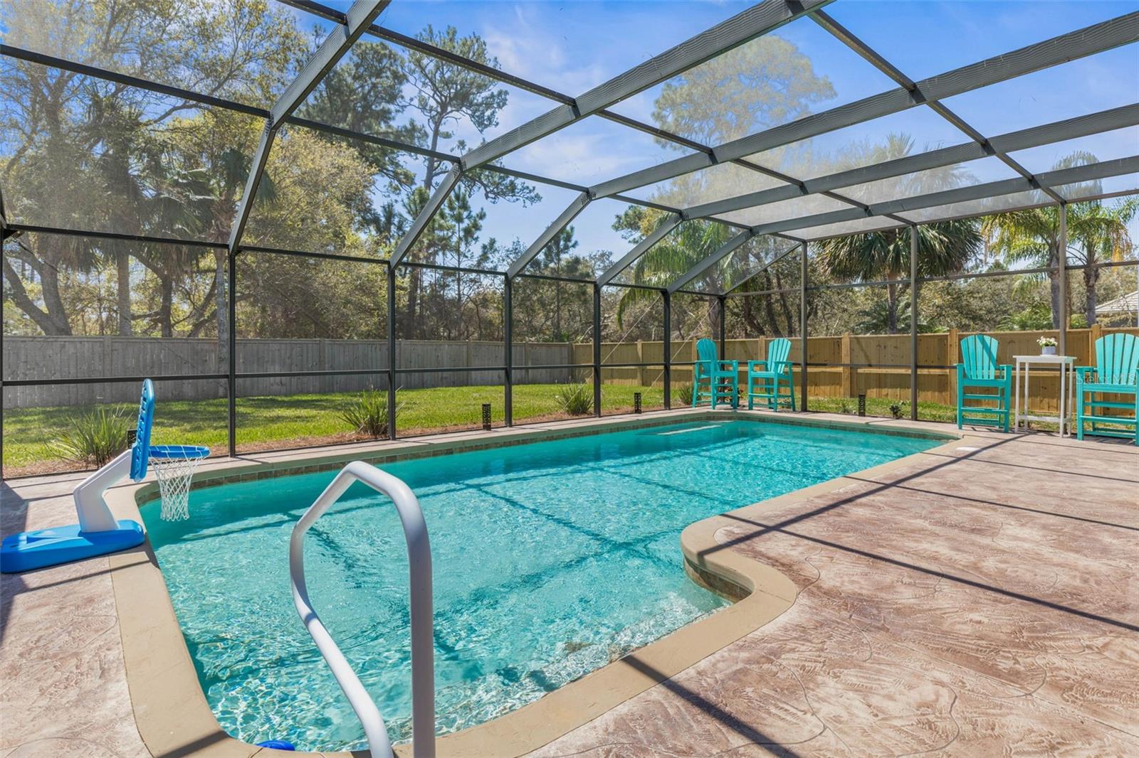 28 CINNAMON GROVE LANE