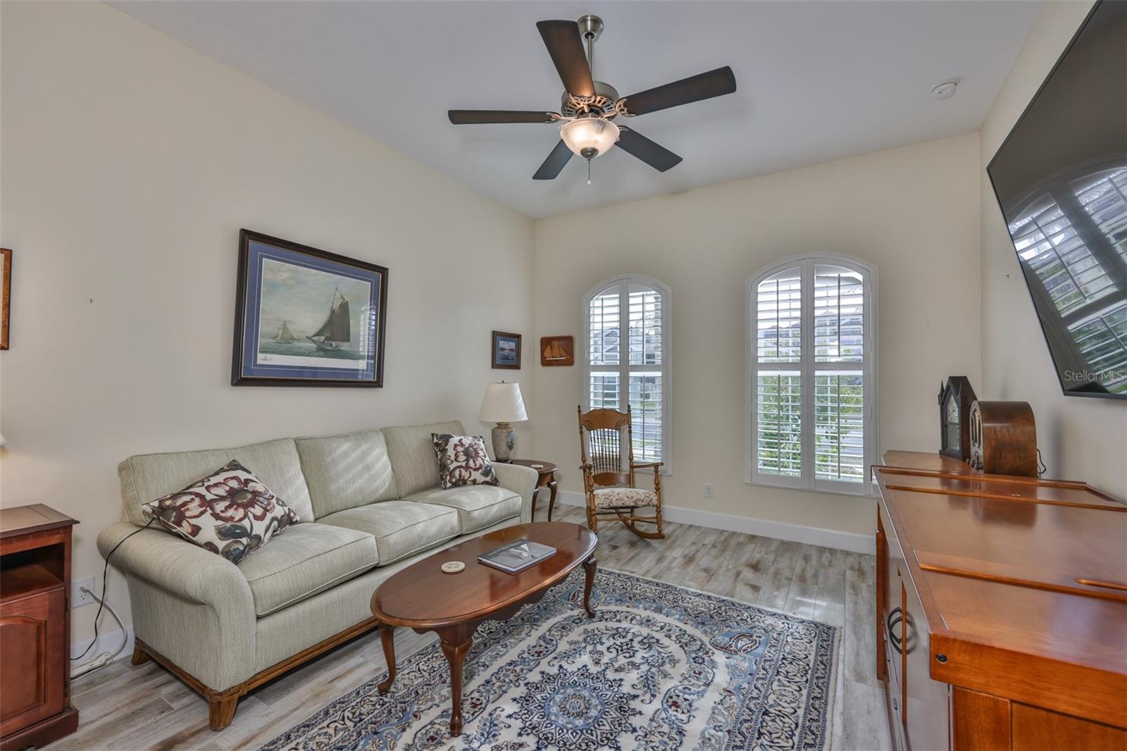 SUN CITY CENTER UNIT 274 & 2 - Residential