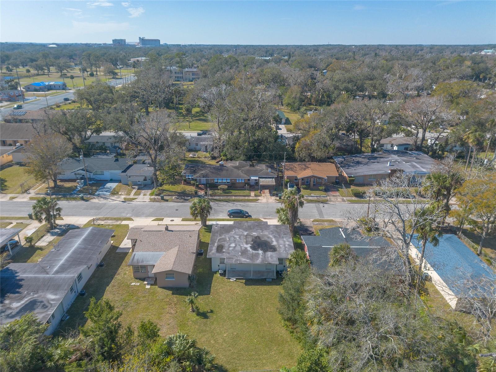 ROOSEVELT PARK - Residential Income