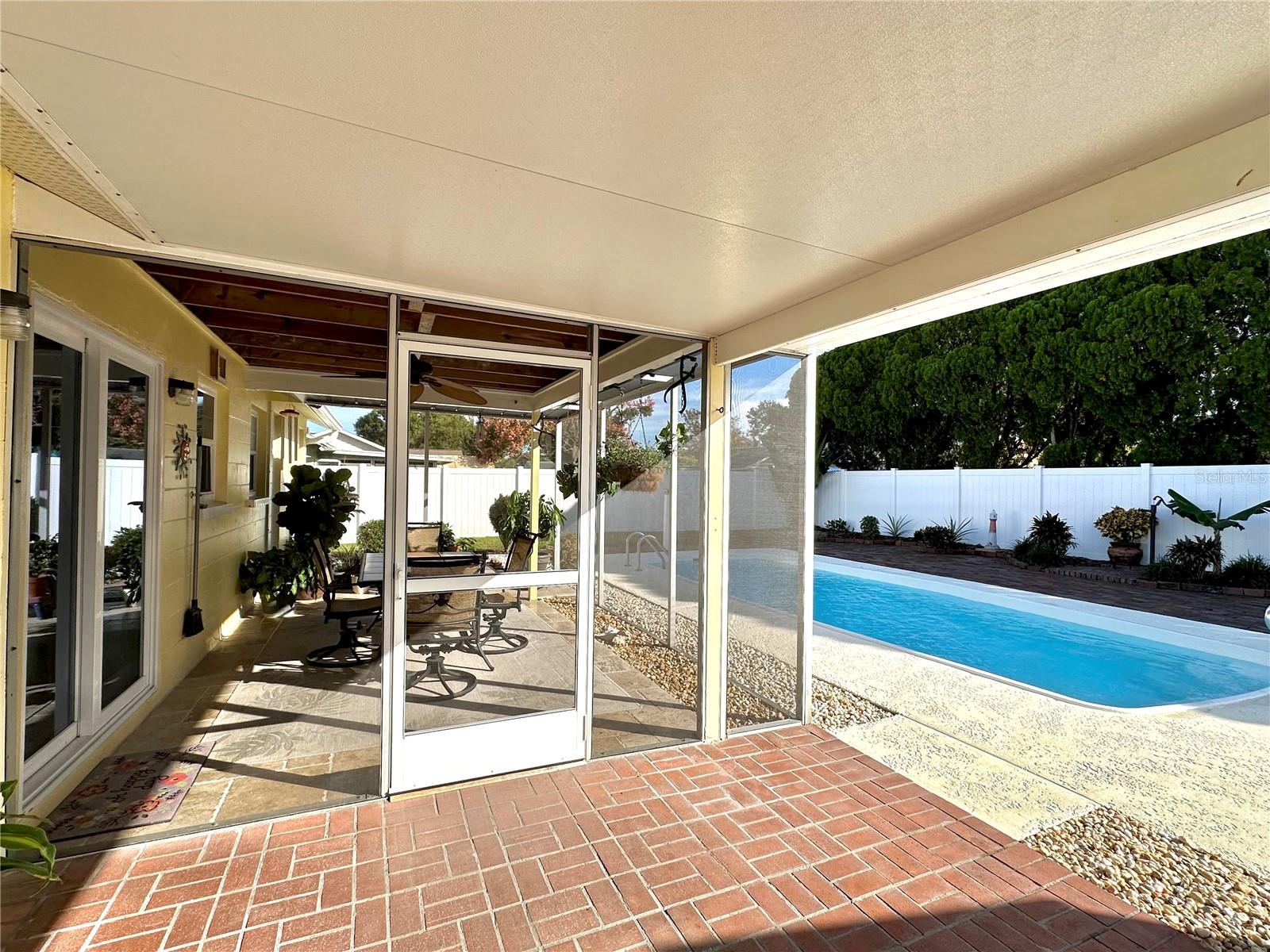 SEVEN SPGS HOMES - Residential