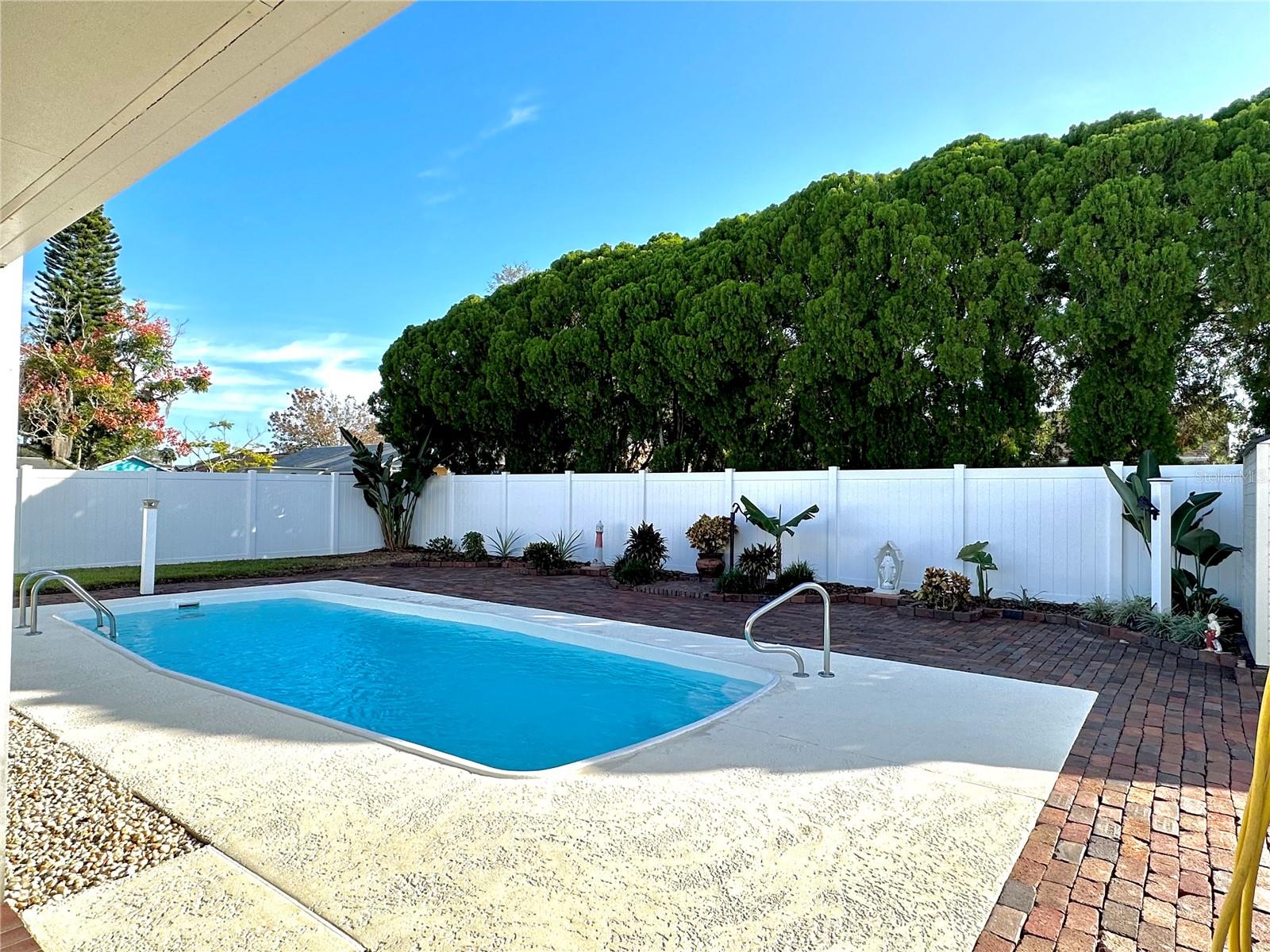 SEVEN SPGS HOMES - Residential