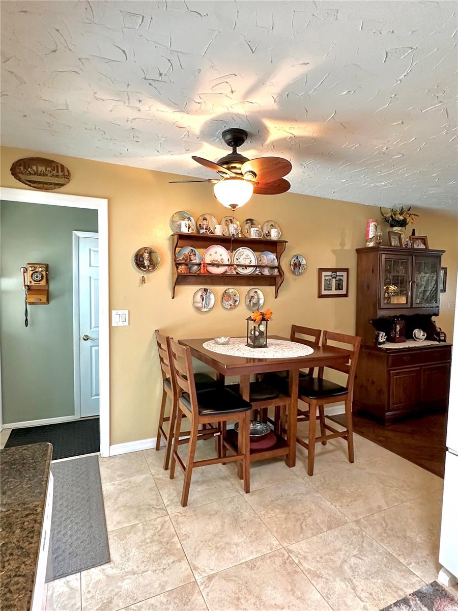 SEVEN SPGS HOMES - Residential