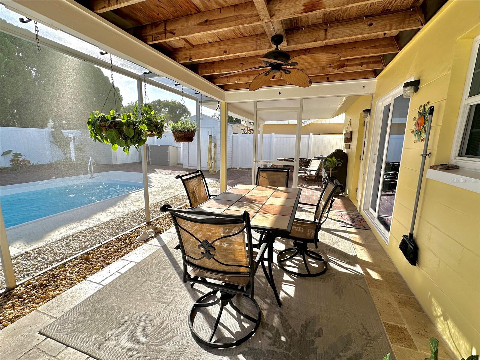 SEVEN SPGS HOMES - Residential