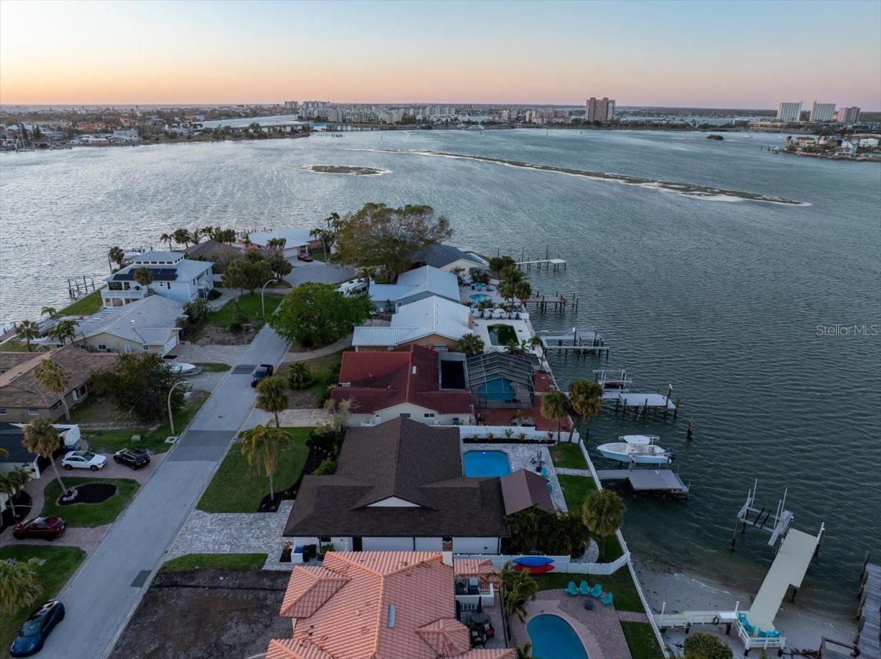 6421 4TH PALM POINT