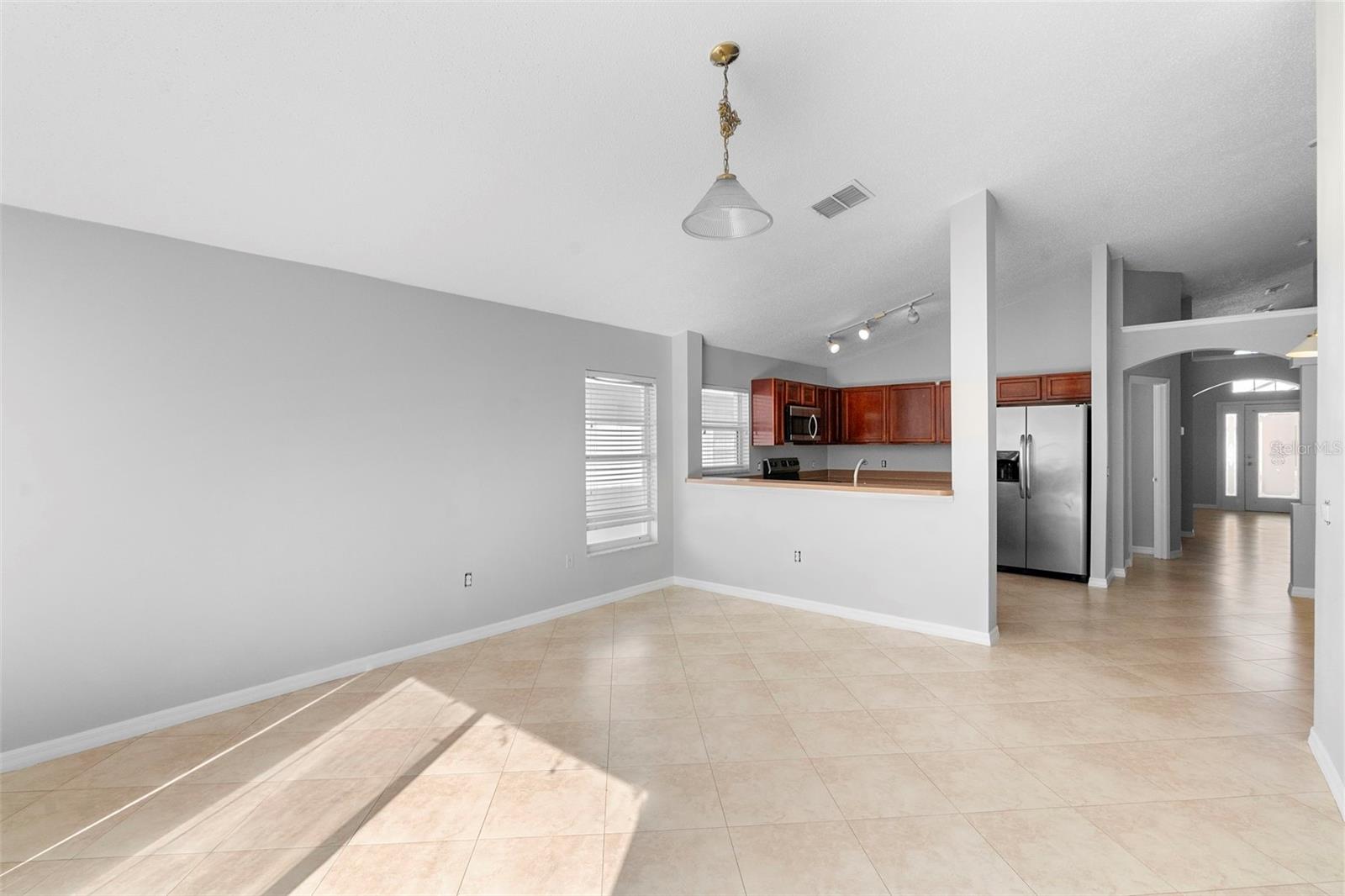 BRIDGEWATER AT TOWN CENTER - Residential