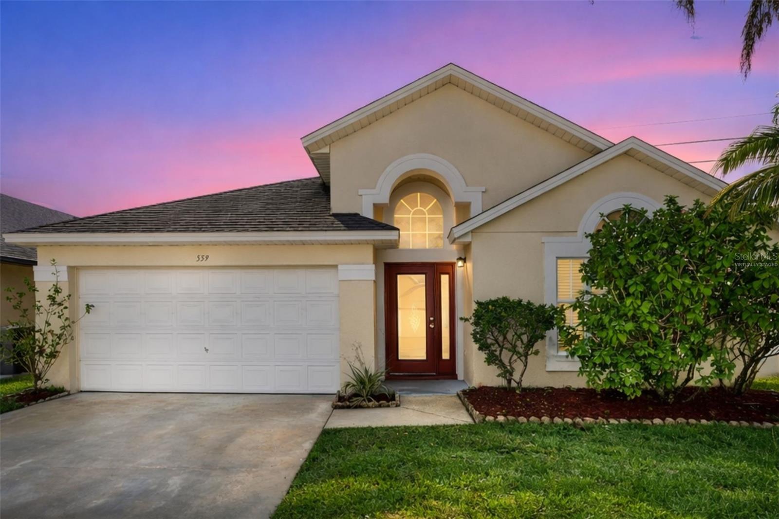 BRIDGEWATER AT TOWN CENTER - Residential