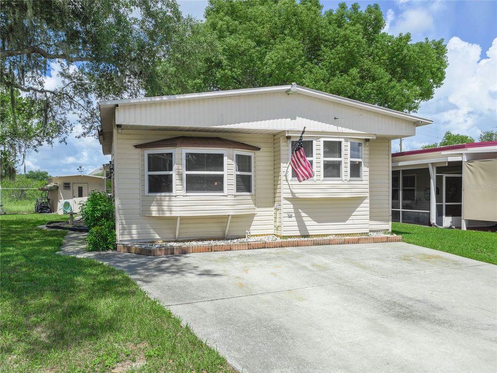 Photo of 34 Silversides Street, Lake Wales, FL 33898 (MLS # K4902989)