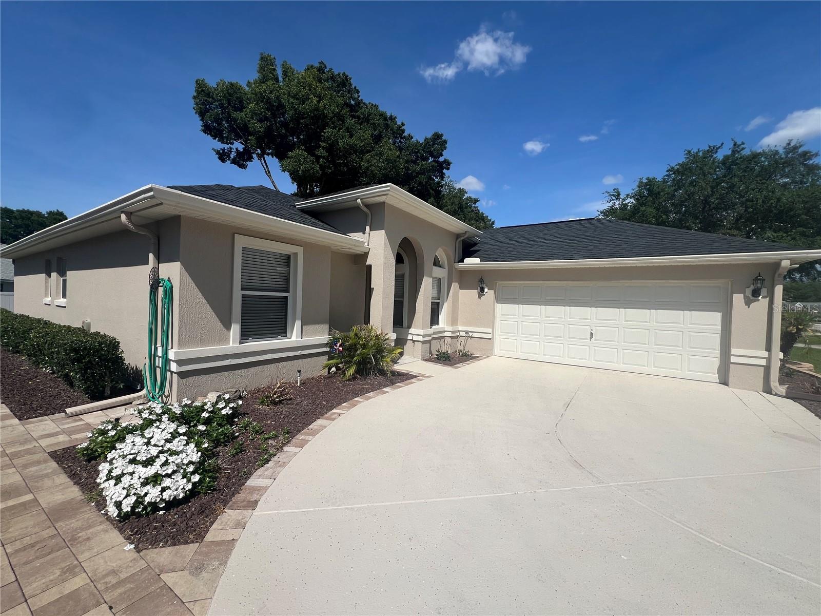 OAK RUN CRESCENT OAKS - Residential