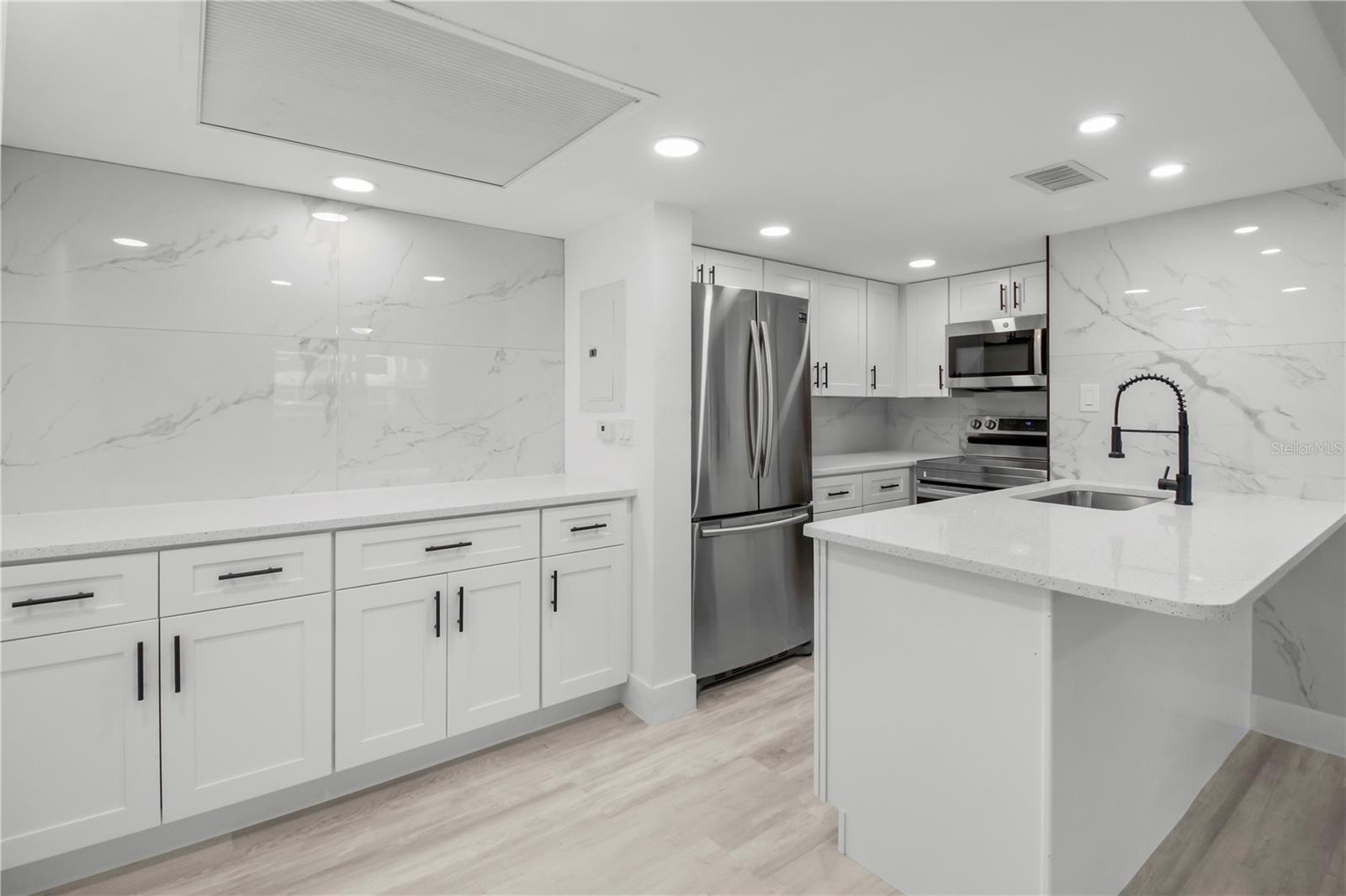 GULF HARBORS CONDO - Residential