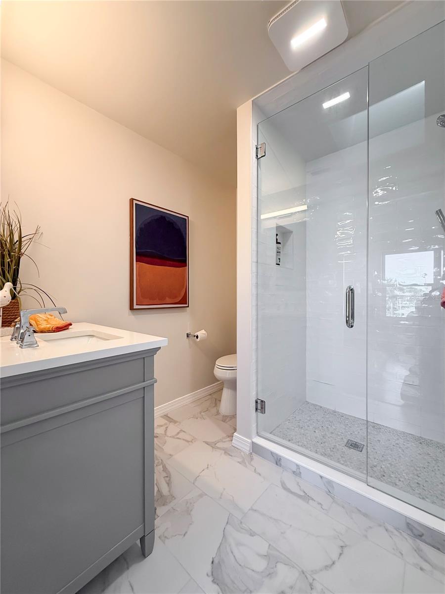 BAYSIDE SUB - Residential