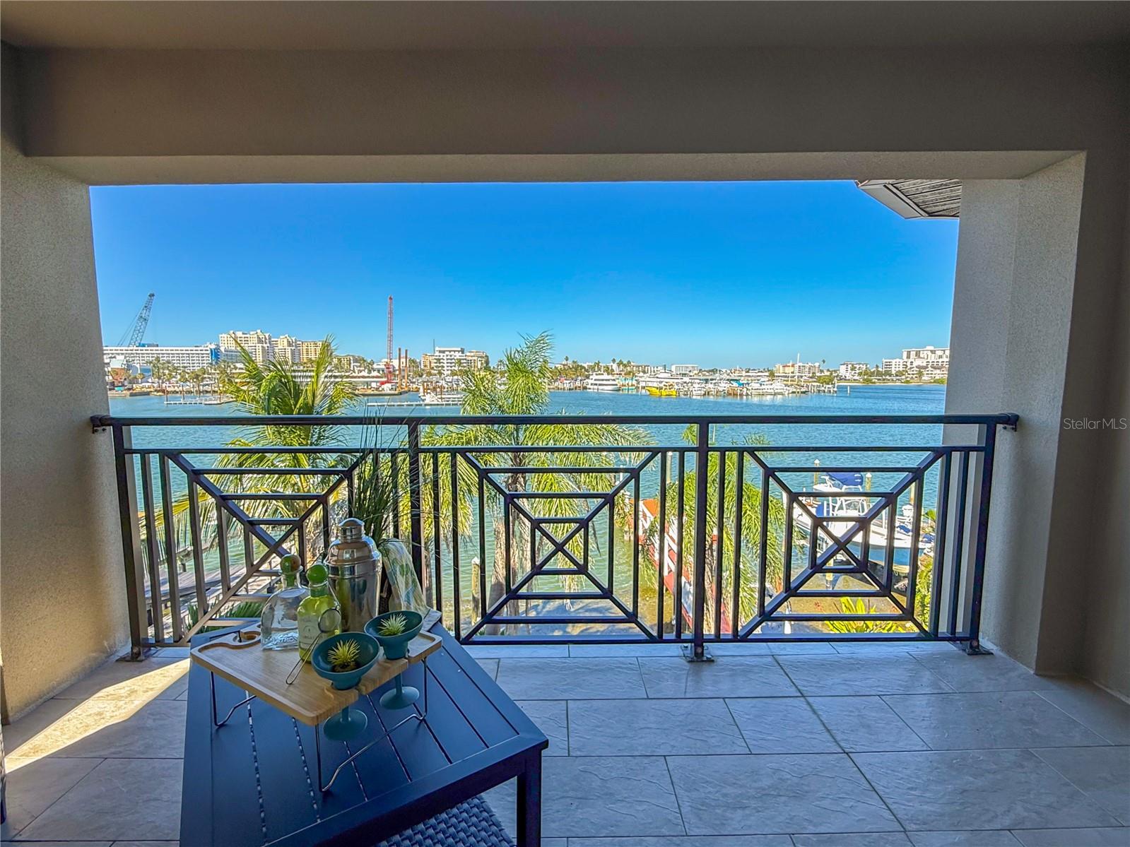 BAYSIDE SUB - Residential