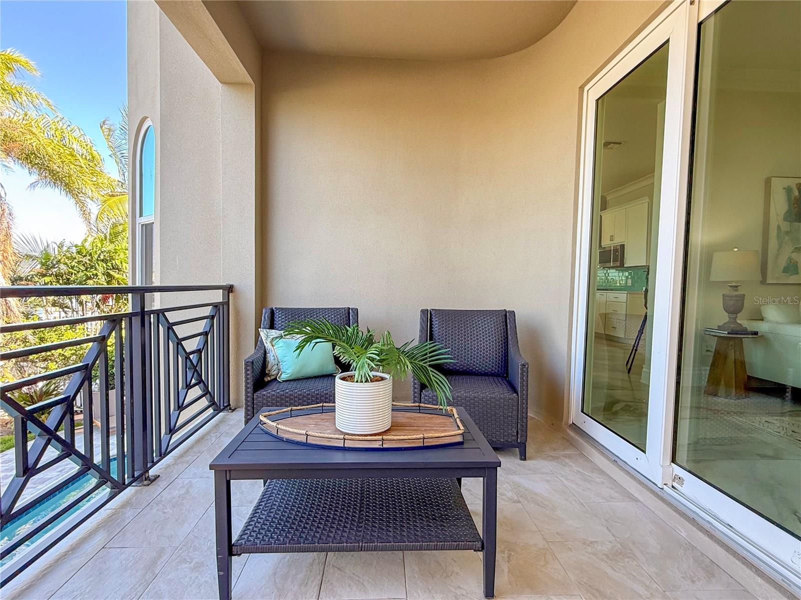 BAYSIDE SUB - Residential