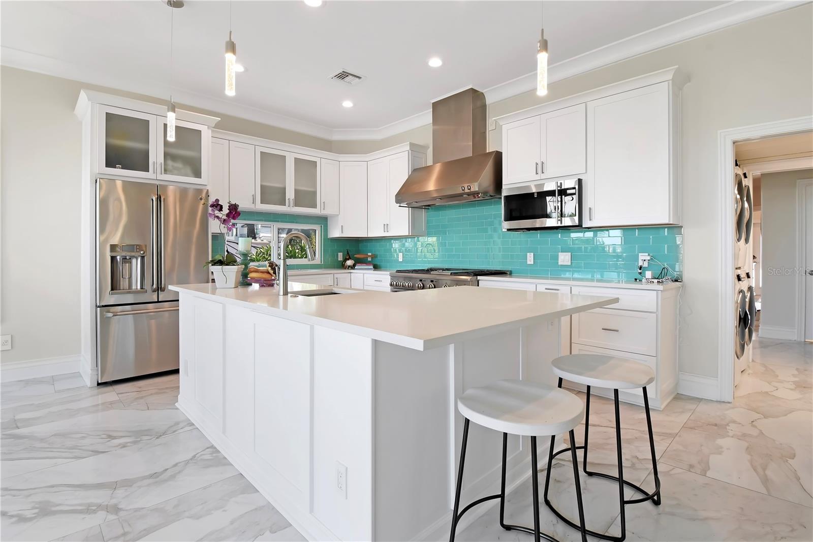 BAYSIDE SUB - Residential