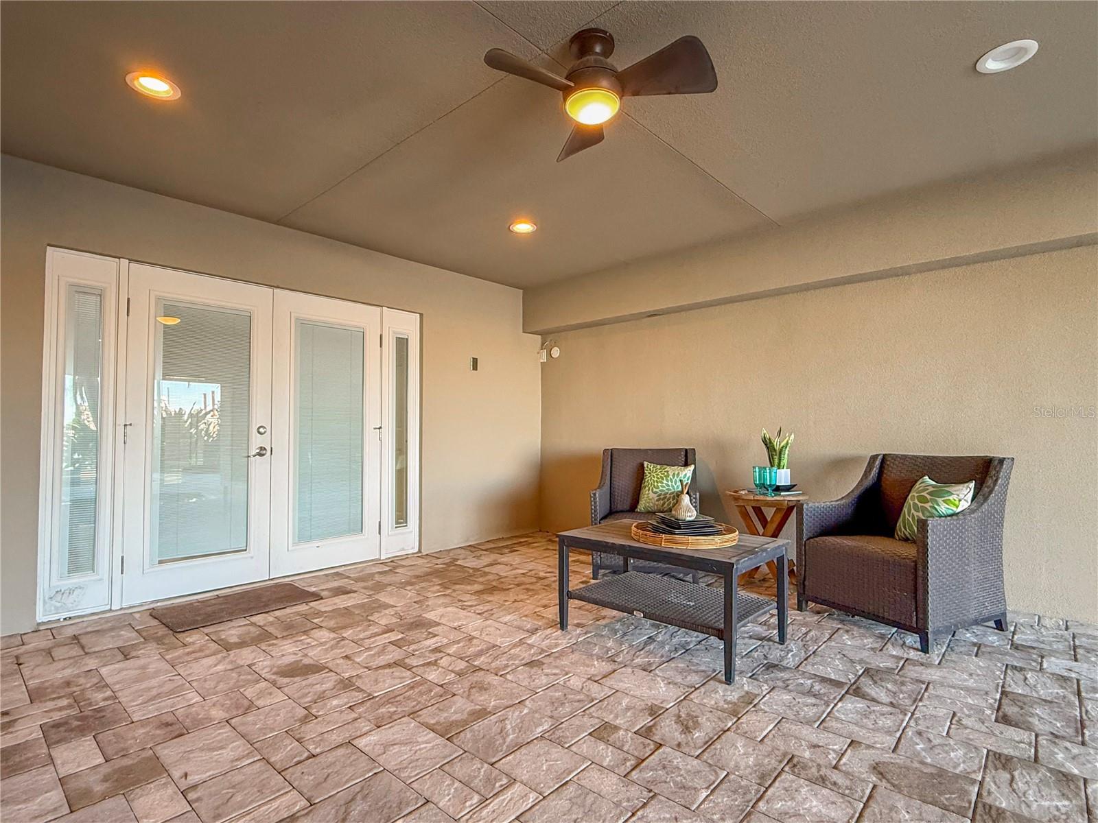 BAYSIDE SUB - Residential