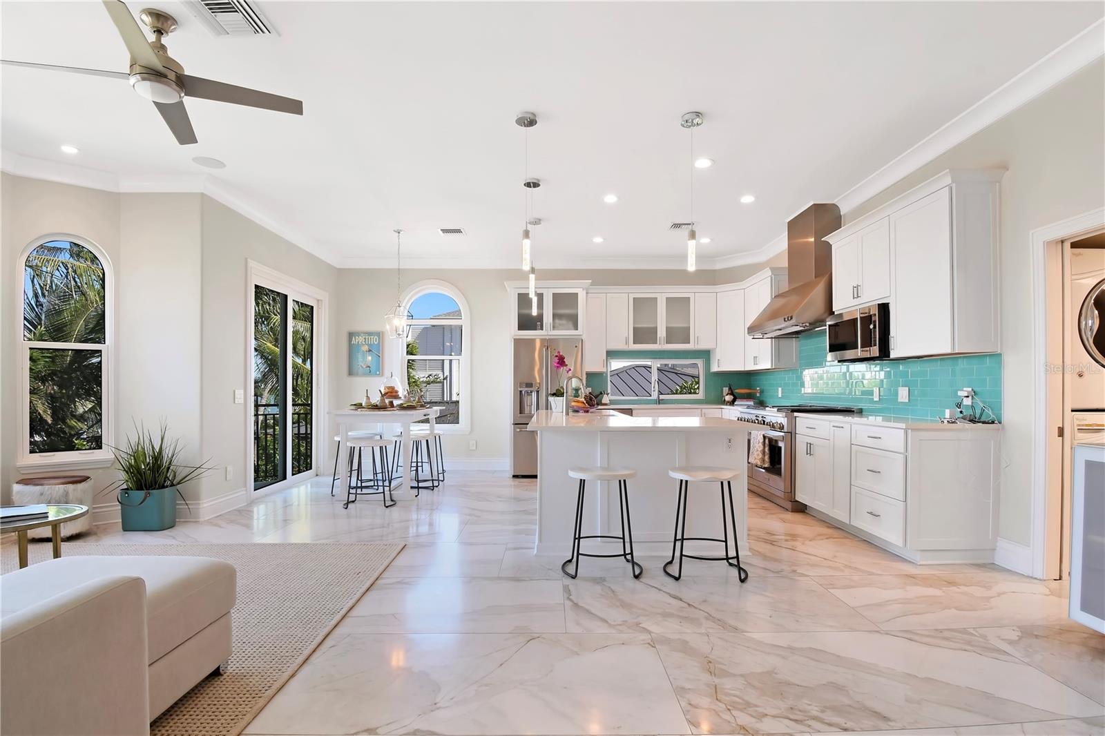 BAYSIDE SUB - Residential