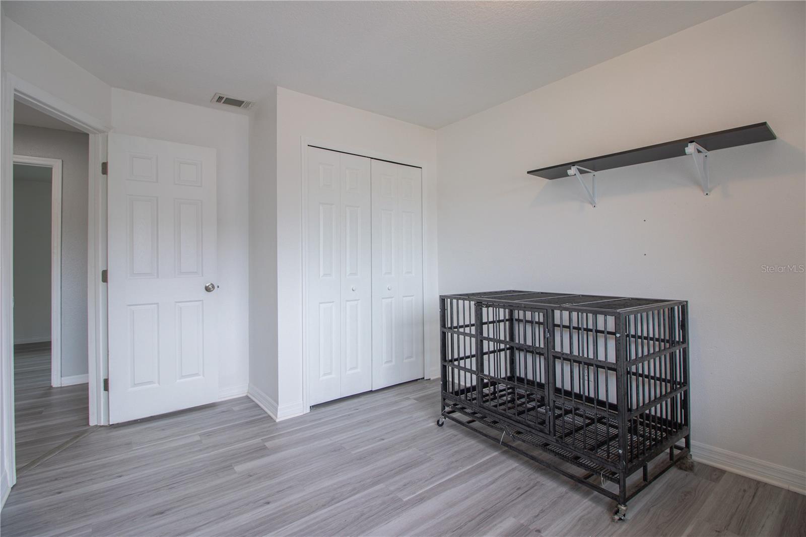 VILLAS AT SIGNAL HILL - Residential