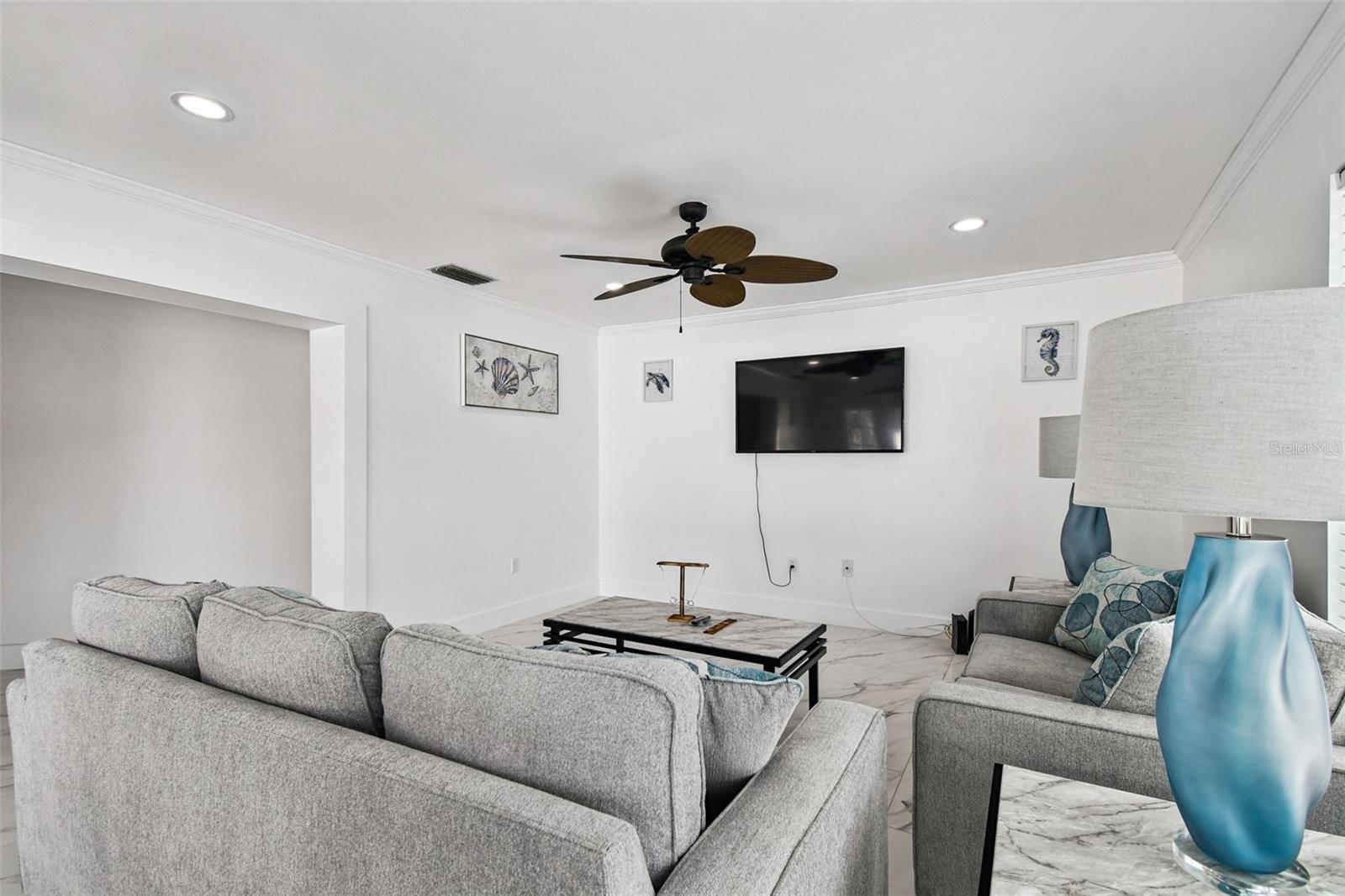BAY CREST PARK UNIT 05 - Residential