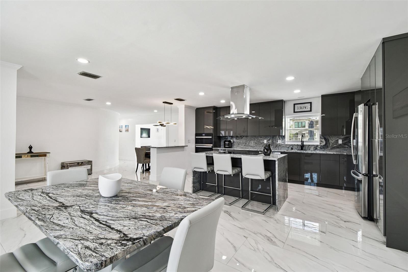 BAY CREST PARK UNIT 05 - Residential