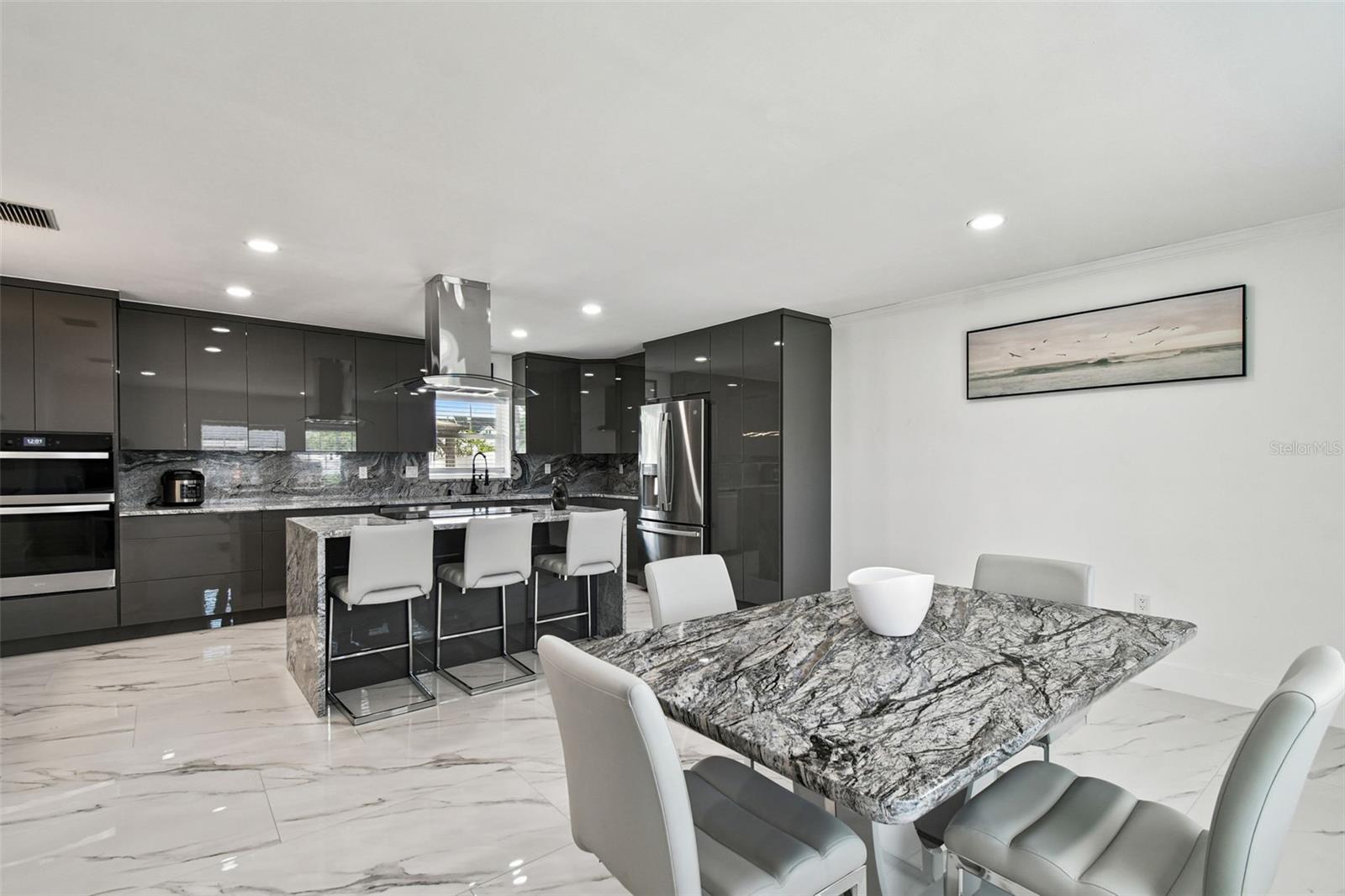 BAY CREST PARK UNIT 05 - Residential