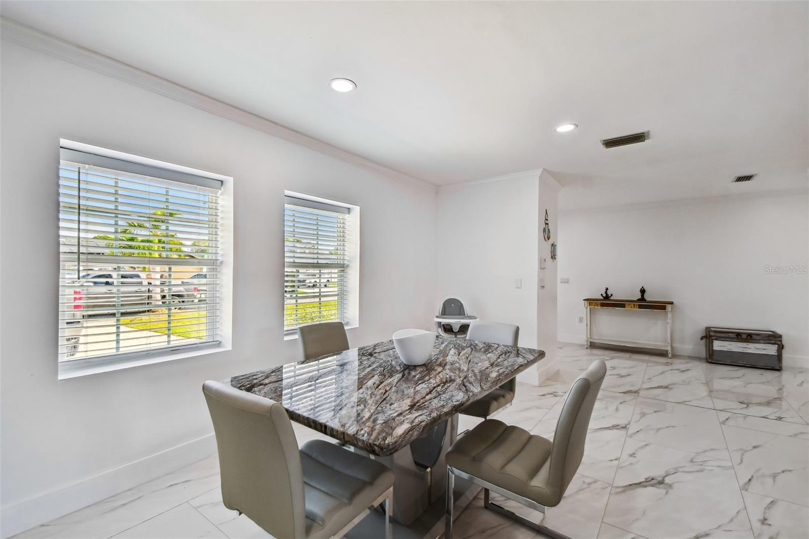BAY CREST PARK UNIT 05 - Residential