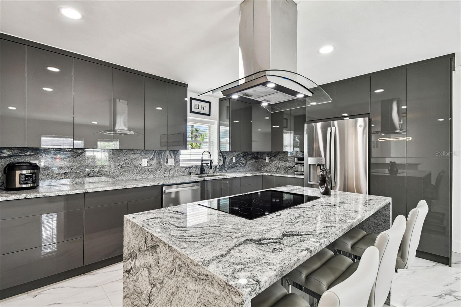 BAY CREST PARK UNIT 05 - Residential