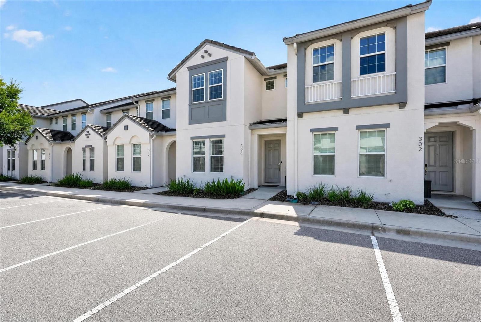 306 CAPTIVA DRIVE