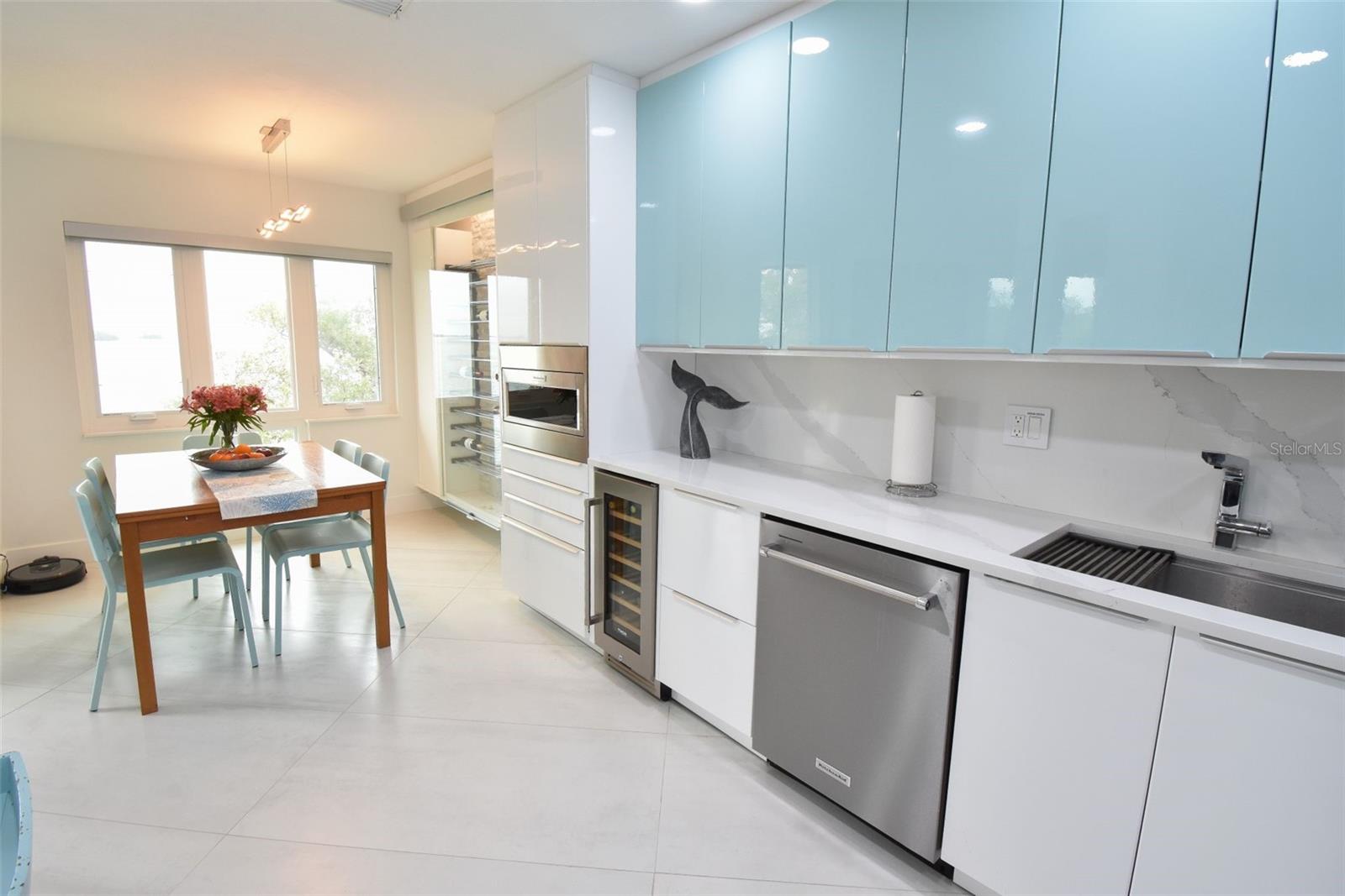1515 PINELLAS BAYWAY S 70