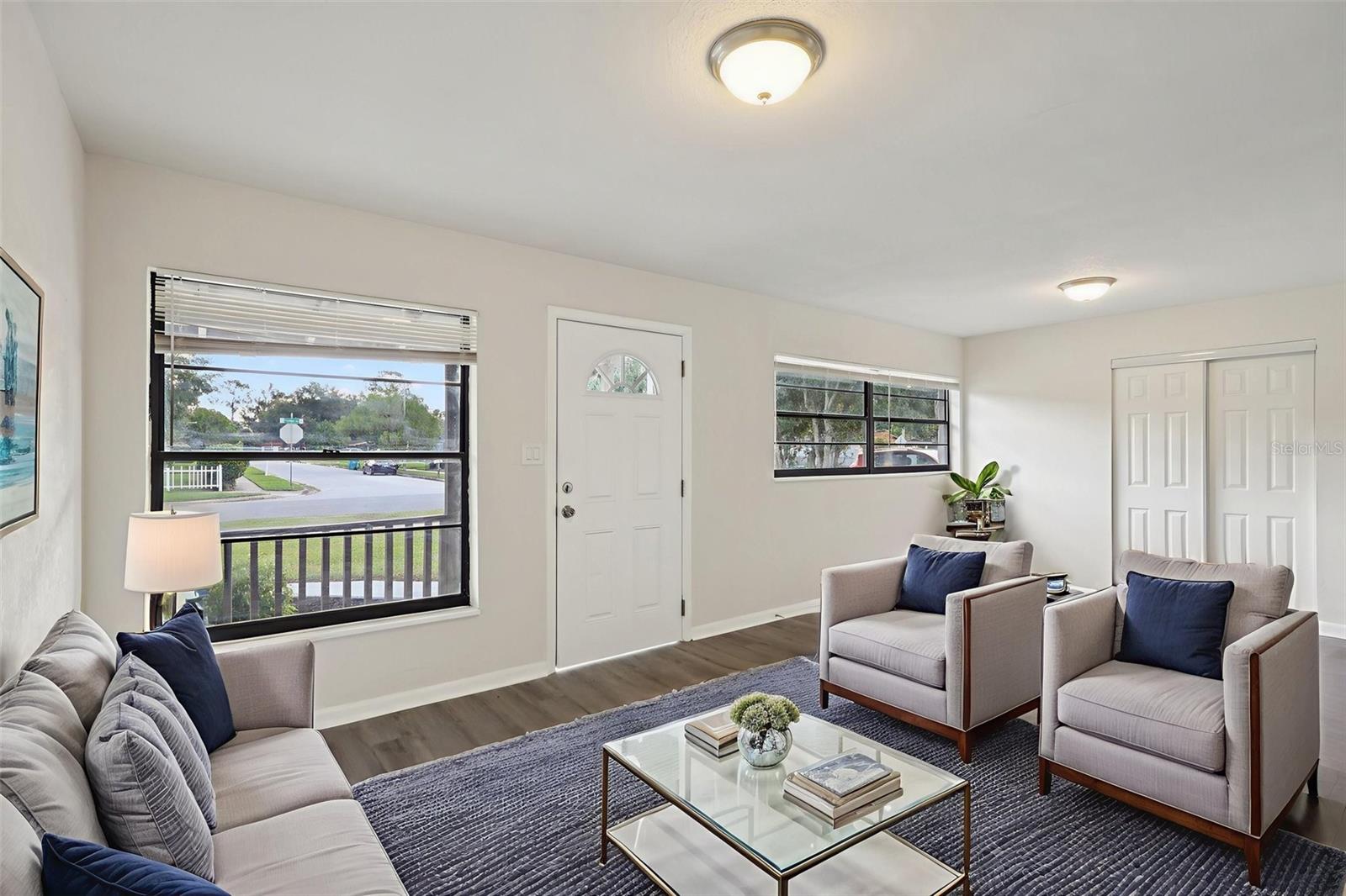 MALIBU GROVES - Residential