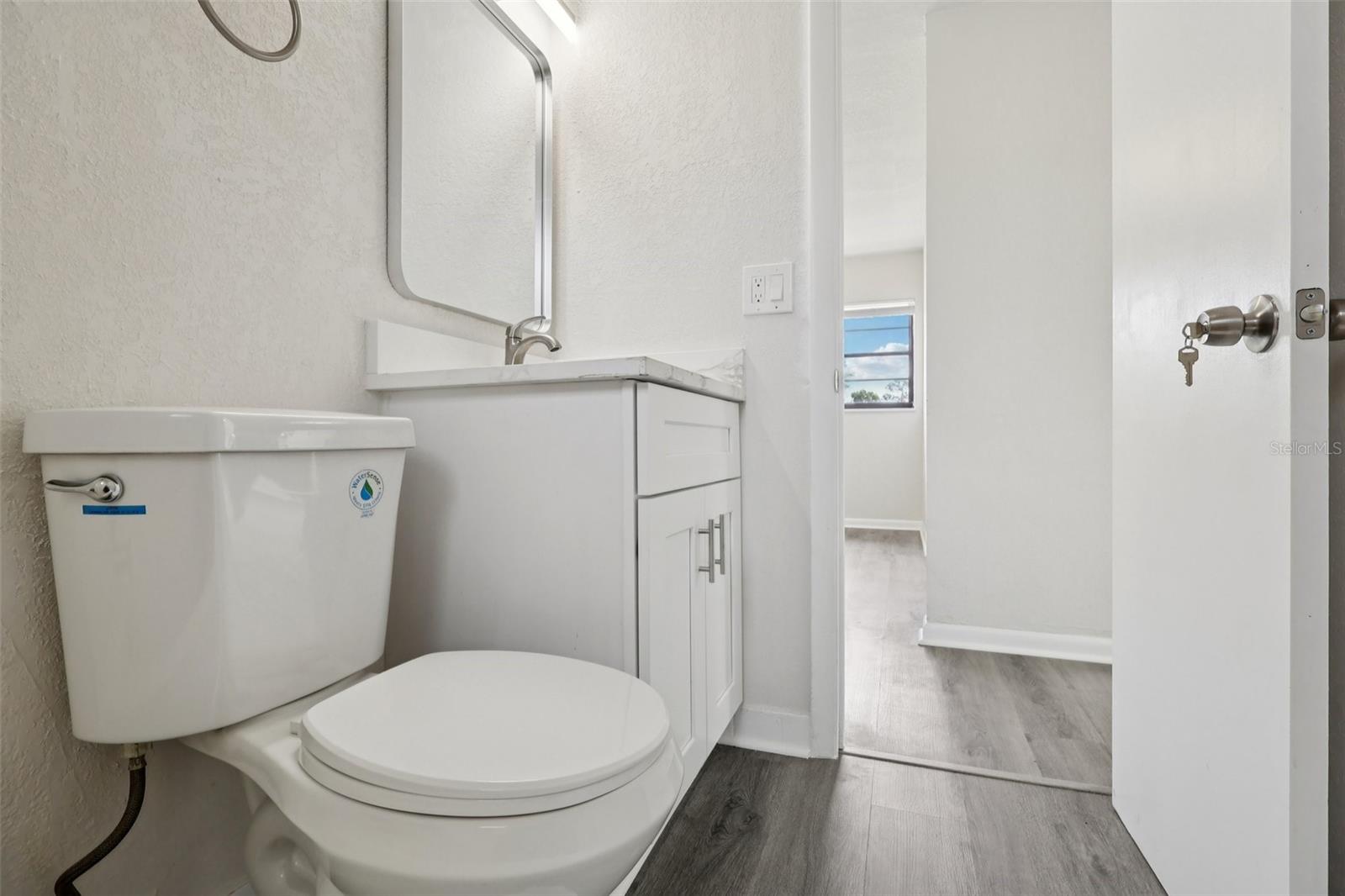 MALIBU GROVES - Residential