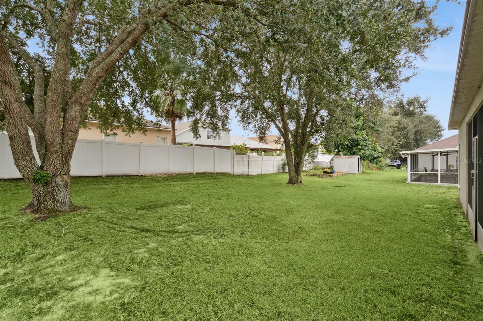 ROBINSON HILLS - Residential