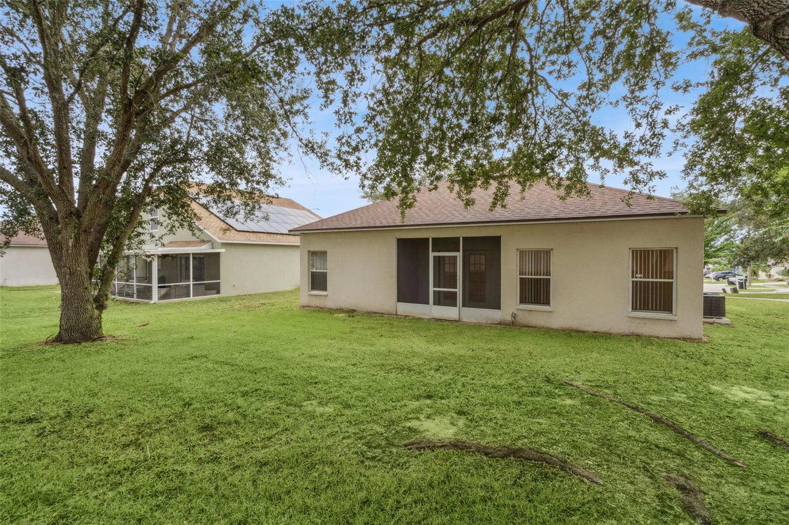 ROBINSON HILLS - Residential